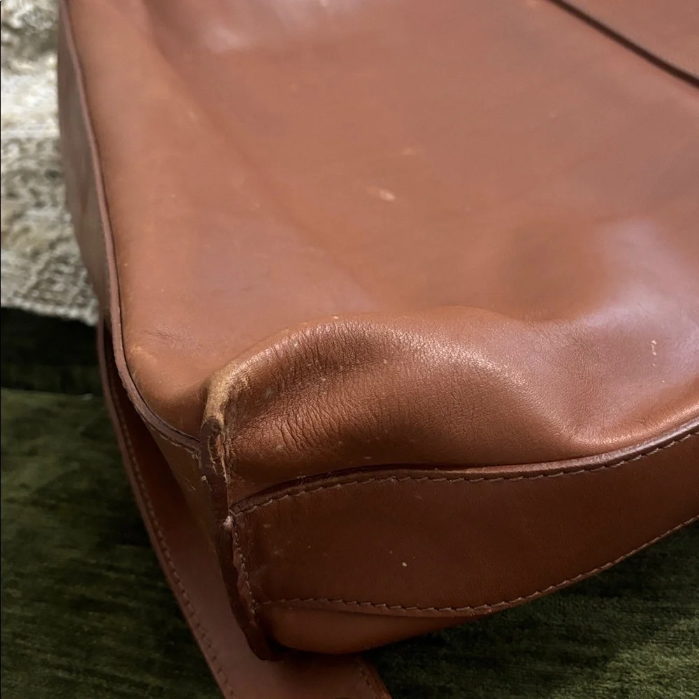 Maurizio Taiuti Leather‎ Cognac Men’s Classic Leather Messenger Crossbody Bag